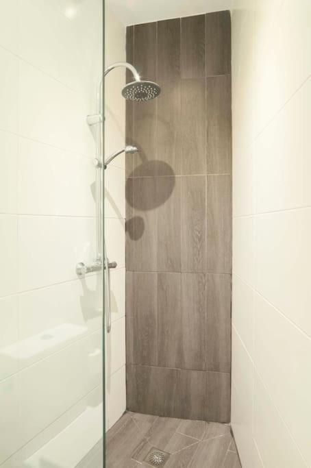 Moderno Apartamento En Plaza Merced Malaga Ngoại thất bức ảnh
