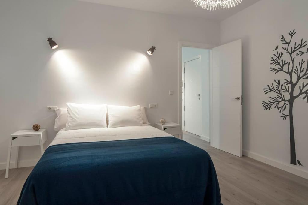 Moderno Apartamento En Plaza Merced Malaga Ngoại thất bức ảnh